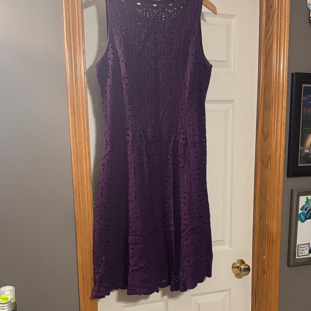 Chic Purple Lace Dress